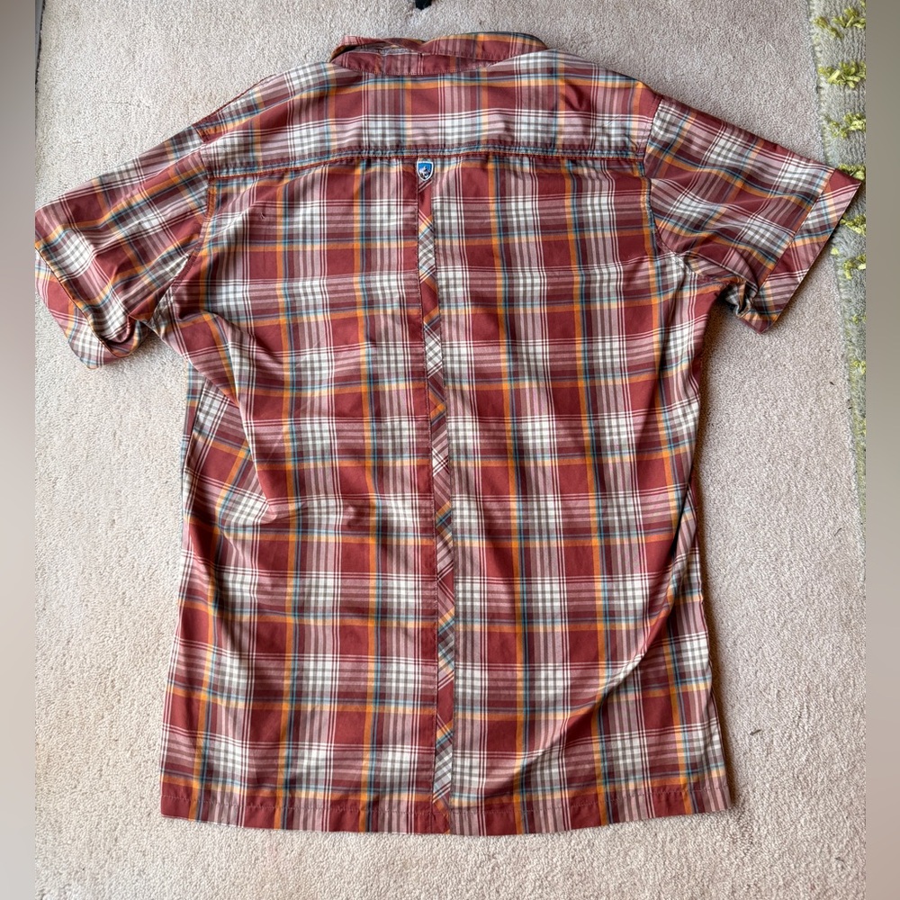 Like New KUHL Eluxor Men’s Outdoor Short Sleeve Plaid Pearl Snap Shirt M - Picture 2 of 3